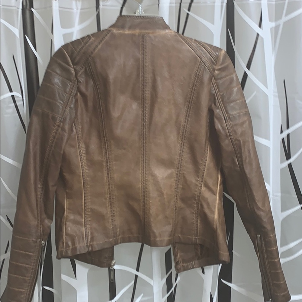 Jacket - Picture 2 of 3